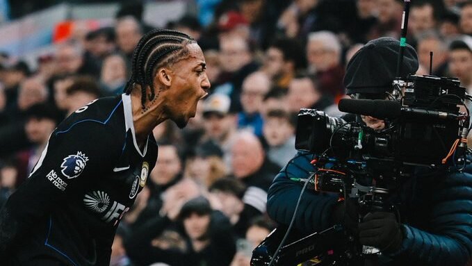 Chelsea Hajar Aston Villa 4-1