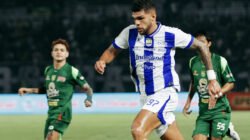 Persebaya vs Persib Seri 2-2