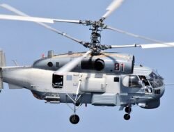 Drone Ukraina Hancurkan Helikopter Ka-27 Rusia di Laut Hitam