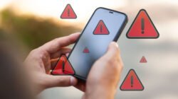 Ilustrasi - Laporan riset Donjon menemukan celah keamanan perangkat keras pada ponsel pintar Android bermesin MediaTek. Peretas mencuri data pribadi melalui sambungan kabel. (Dok. Ist)