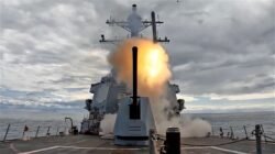 Balas Gugurnya Ali Khamenei, Iran Serang Kapal Perusak dan Pangkalan Militer AS. (Dok. Ist)