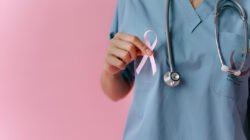 Ilustrasi - Ilmuwan merancang sistem kecerdasan buatan untuk mempercepat diagnosis kanker payudara. Teknologi AI ini membantu dokter mendeteksi sel kanker secara akurat. (Dok. Ist)