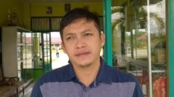 "JPPR Kalbar mengkritisi proses penetapan tersangka pejabat Bawaslu Kota Pontianak. Aparat penegak hukum didesak untuk membuktikan unsur niat jahat (mens rea) dan mengkaji aturan teknis Pilkada secara utuh. "