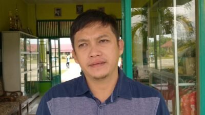 "JPPR Kalbar mengkritisi proses penetapan tersangka pejabat Bawaslu Kota Pontianak. Aparat penegak hukum didesak untuk membuktikan unsur niat jahat (mens rea) dan mengkaji aturan teknis Pilkada secara utuh. "