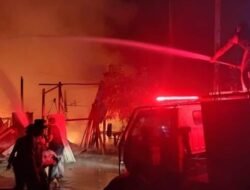 Kebakaran Mebel di Mempawah, Dua Anak dan ART Nyaris Terjebak Api