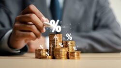 Ilustrasi - Seseorang memerlukan puluhan miliar rupiah serta kemampuan mengelola keuangan secara tepat untuk menembus kategori masyarakat kelas atas pada tahun 2026. (Dok. Ist)