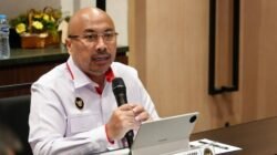 Asisten Deputi Kerja Sama Multilateral Kemenko Polkam Adi Winarso saat membuka Rakor Tata Kelola Konvensi Senjata Biologi di Bogor. (Dok. HO/Faktakalbar.id)