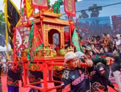 Luncurkan Kampanye Jejak Warna Indonesia, Mowilex Dukung Kemeriahan Cap Go Meh Singkawang