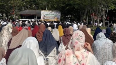 "Simak kisah Monica, pekerja media di Sintang yang menjalani Idulfitri 1447 H di tanah rantau demi tugas reportase. Simak makna fitrah dan tradisi Kapuas Hulu baginya."