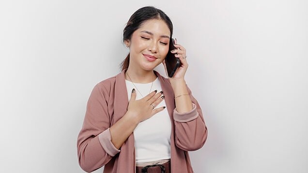 "Jangan biarkan rindu mengganggu aktivitas Anda. Simak 5 langkah praktis meregulasi emosi kerinduan secara psikologis demi kesehatan mental yang stabil."