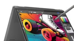 Ilustrasi - Lenovo Yoga 7 resmi menantang dominasi MacBook Neo. Laptop ini menawarkan RAM besar dan kualitas layar OLED sempurna dengan harga terjangkau. (Dok. Ist)