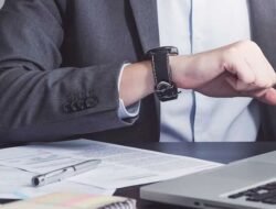 Alasan Psikologis Mengapa ada Orang Selalu Datang Lebih Awal