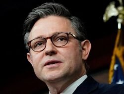 Ketua DPR AS Mike Johnson Serukan Rakyat Iran Rebut Momentum Kebebasan