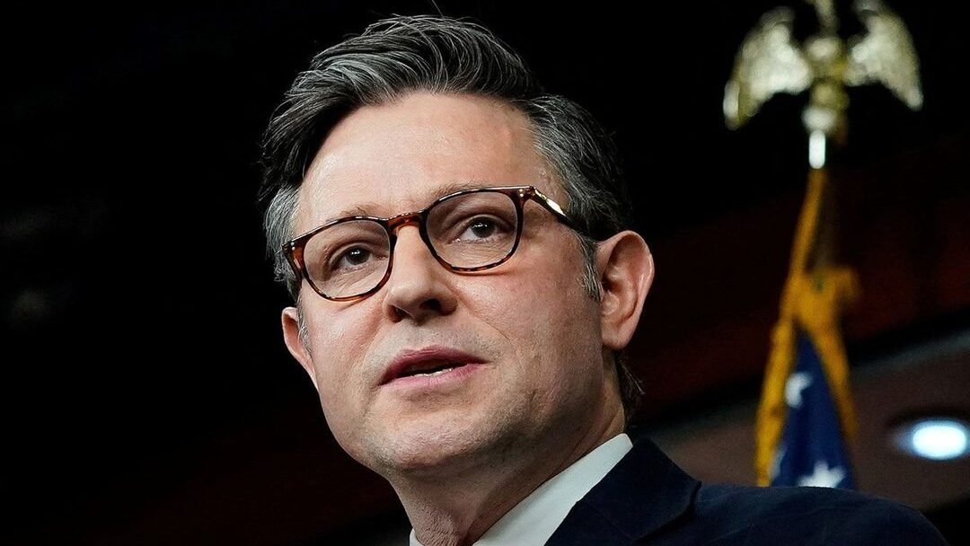 Ketua DPR AS Mike Johnson memberikan keterangan pers terkait dukungannya terhadap rakyat Iran. (Dok. HO/Faktakalbar.id)