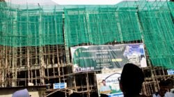 Progres pembangunan Masjid Agung Awwaluddin di Kabupaten Kubu Raya yang ditargetkan tuntas tahun depan. (Dok. HO/Faktakalbar.id)