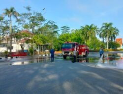PHBI Pontianak Bersihkan Lapangan Depan Kantor Wali Kota untuk Salat Idulfitri 1447 H