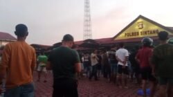 "Aksi massa penambang peti menuntup pembebasan rekannya di polres sintang"