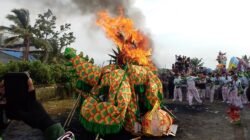 ritual pembakaran naga Cap Go Meh 2026 di Yayasan Bhakti Suci pada Rabu (4/3).