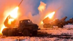 "Apa yang harus disiapkan jika krisis besar atau perang pecah? Simak 8 panduan taktis mulai dari logistik hingga sistem pembayaran darurat di sini."