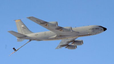 Pesawat pengisi bahan bakar KC-135 Stratotanker milik Angkatan Udara Amerika Serikat (U.S. Air Force) yang dilaporkan jatuh di wilayah Irak barat. (Dok. Ist)