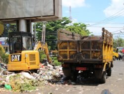 Jelang Idulfitri, DLH Siagakan 42 Armada Antisipasi Lonjakan 20 Persen Volume Sampah di Pontianak