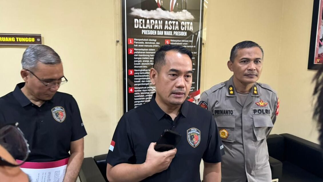 "Polda Kalbar mulai memproses tujuh kasus karhutla di tingkat Polda dan Polres. Penegakan hukum diperketat guna mengantisipasi bencana asap menjelang musim kemarau 2026. "