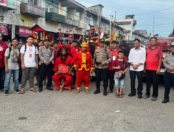 Sambut Puncak Cap Go Meh 2026, Tradisi Ritual Cuci Jalan di Sanggau Berlangsung Meriah