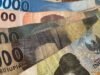 Rupiah Tembus Rp17.090 per Dolar AS Imbas Lonjakan Harga Minyak Dunia