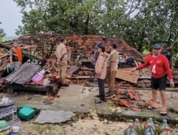Angin Kencang Terjang Undaan Kudus, Ratusan Rumah Rusak dan Satu Warga Terluka