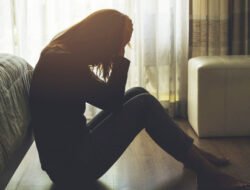 Saat Sedih Memilih “Menghilang”? Ini 5 Alasan Psikologis di Baliknya