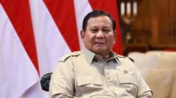 "Presiden Prabowo dikabarkan mendapat laporan ABS soal pengungsi di Aceh Tamiang yang disebut 100 persen sudah pindah dari tenda. Padahal fakta di lapangan bicara lain."