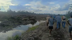 "Proyek strategis nasional Cetak Sawah Rakyat (CSR) di Desa Sukamaju, Kapuas Hulu senilai Rp6,6 miliar dinilai gagal karena ketiadaan irigasi dan lahan yang belum bersih."