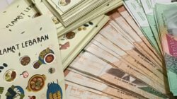 Ilustrasi - Khawatir saldo menipis pasca-Idulfitri? Simak cara atur sisa uang THR dengan cerdas agar keuangan Anda tetap aman hingga jadwal gajian bulan depan tiba. (Dok. Ist)