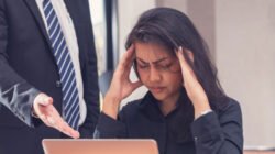 "Tetap bugar meski lembur! Simak 6 tips menjaga kesehatan di tengah jadwal kerja yang padat saat orang lain sedang liburan agar produktivitas tetap terjaga."