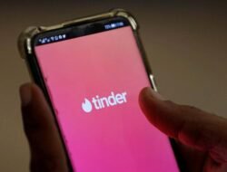 Swipe Right untuk Karier: Saat Tinder dan Bumble Jadi “Jalur Ninja” Cari Kerja