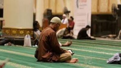 Ilustrasi iktikaf. (Dok. Ist)