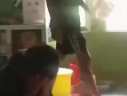 Viral Video Anak Aniaya Ibu Kandung di Sambas hingga Babak Belur