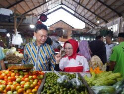 Wali Kota Pontianak Pastikan Stok dan Harga Pangan di Pasar Puring Terkendali