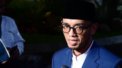 Wakil Menteri Haji dan Umrah Dahnil Anzar Simanjuntak saat memberikan keterangan pers terkait skenario penyelenggaraan ibadah haji di Kompleks Istana Kepresidenan Jakarta.