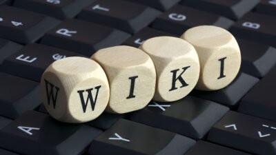 Ilustrasi - Kementerian Komdigi resmi memblokir akses Wikipedia (Wikimedia Commons) karena belum daftar PSE. Simak fakta dan alasan selengkapnya di sini! (Dok. Ist)
