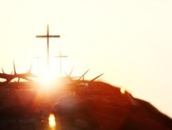 Khidmat dan Menyentuh, Ini 5 Lagu Rohani untuk Musik Latar Unggahan Foto di Hari Jumat Agung