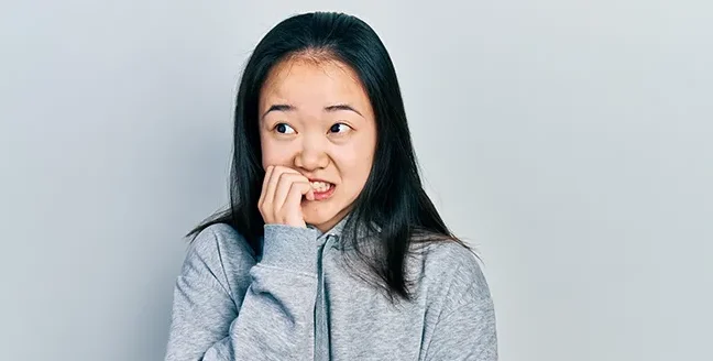 "Serangan panik bisa terjadi secara tiba-tiba dan terasa menakutkan. Ketahui lima hal yang wajib dilakukan saat panic attack melanda agar kembali tenang."