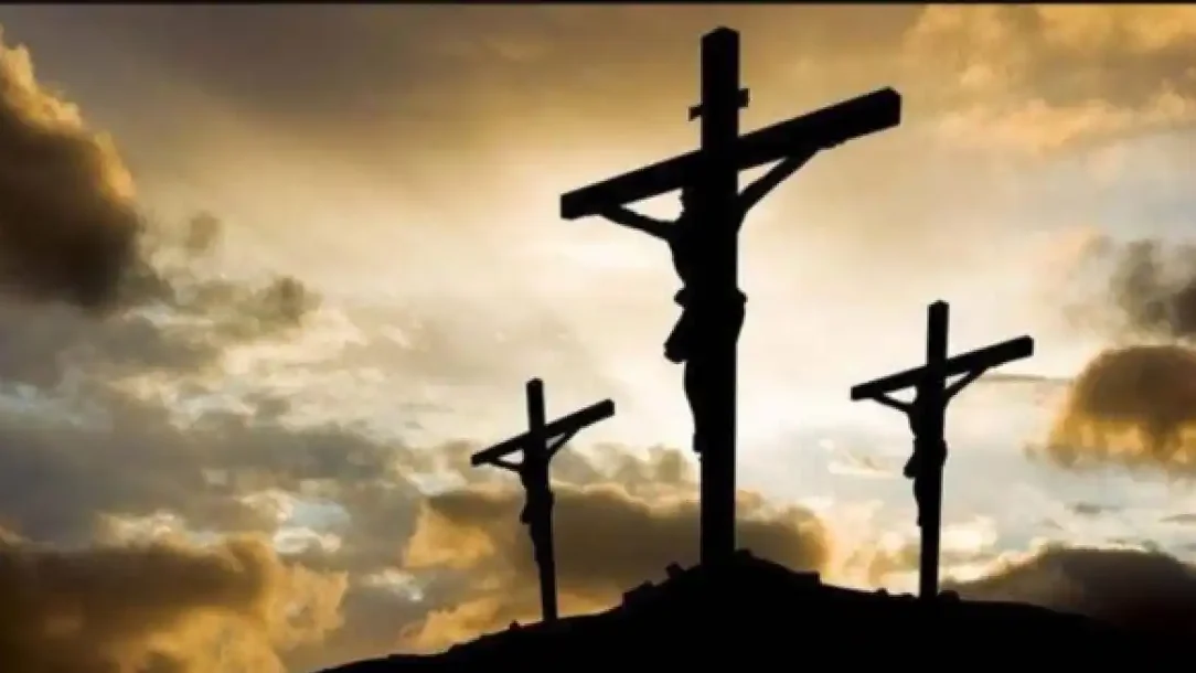 "Menjalani masa Prapaskah dengan khidmat? Simak 5 pantangan Paskah mulai dari pantang daging hingga menahan diri dari hiburan untuk refleksi iman yang mendalam."