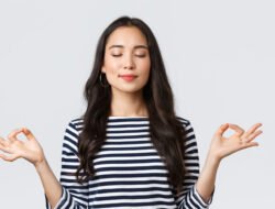 Hidup Lebih Tenang dan Tangguh, Ini 5 Tips Menerapkan Paham Stoic di Era Modern