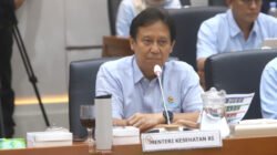 Menteri Kesehatan Budi Gunadi Sadikin saat memaparkan pola penyebaran penyakit DBD dan pengaruh cuaca El Nino dalam rapat kerja bersama Komisi IX DPR.