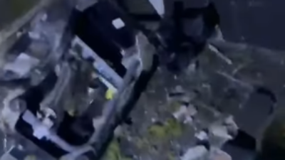 Tangkapan layar dari video amatir warga yang memperlihatkan kondisi kediaman di Desa Lingkonong usai perabotan dan elektroniknya rusak tersambar petir.