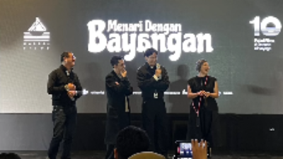 Musisi Baskara Putra atau Hindia mengumumkan adaptasi album debut studionya menjadi sebuah karya layar lebar bersama sutradara Edwin dan rumah produksi Palari Films.