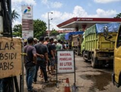 Solar Subsidi Kian Langka, Warga Kalbar Hidupnya Semakin Sulit