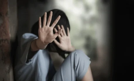 ILUSTRASI - Seorang ayah berinisial DD (35) di Kubu Raya ditangkap polisi setelah terbukti mencabuli putri kandungnya yang masih berusia 15 tahun.