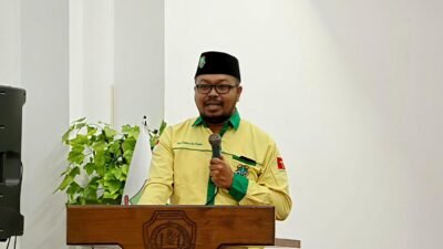 "Pemuda Katolik Kalbar menyatakan dukungan penuh atas pelaporan mantan Wapres Jusuf Kalla ke polisi terkait dugaan narasi menyesatkan dalam ceramahnya."